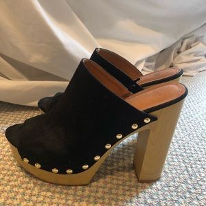 Studded wedges